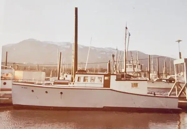 chuck's alaska boat